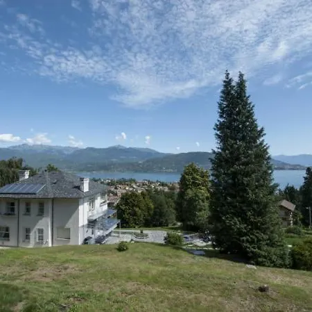 Villa Sleeps 10 Pool Air Con Baveno