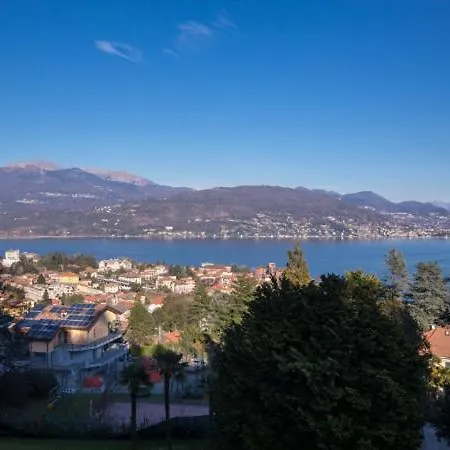 Sleeps 10 Pool Air Con Villa *